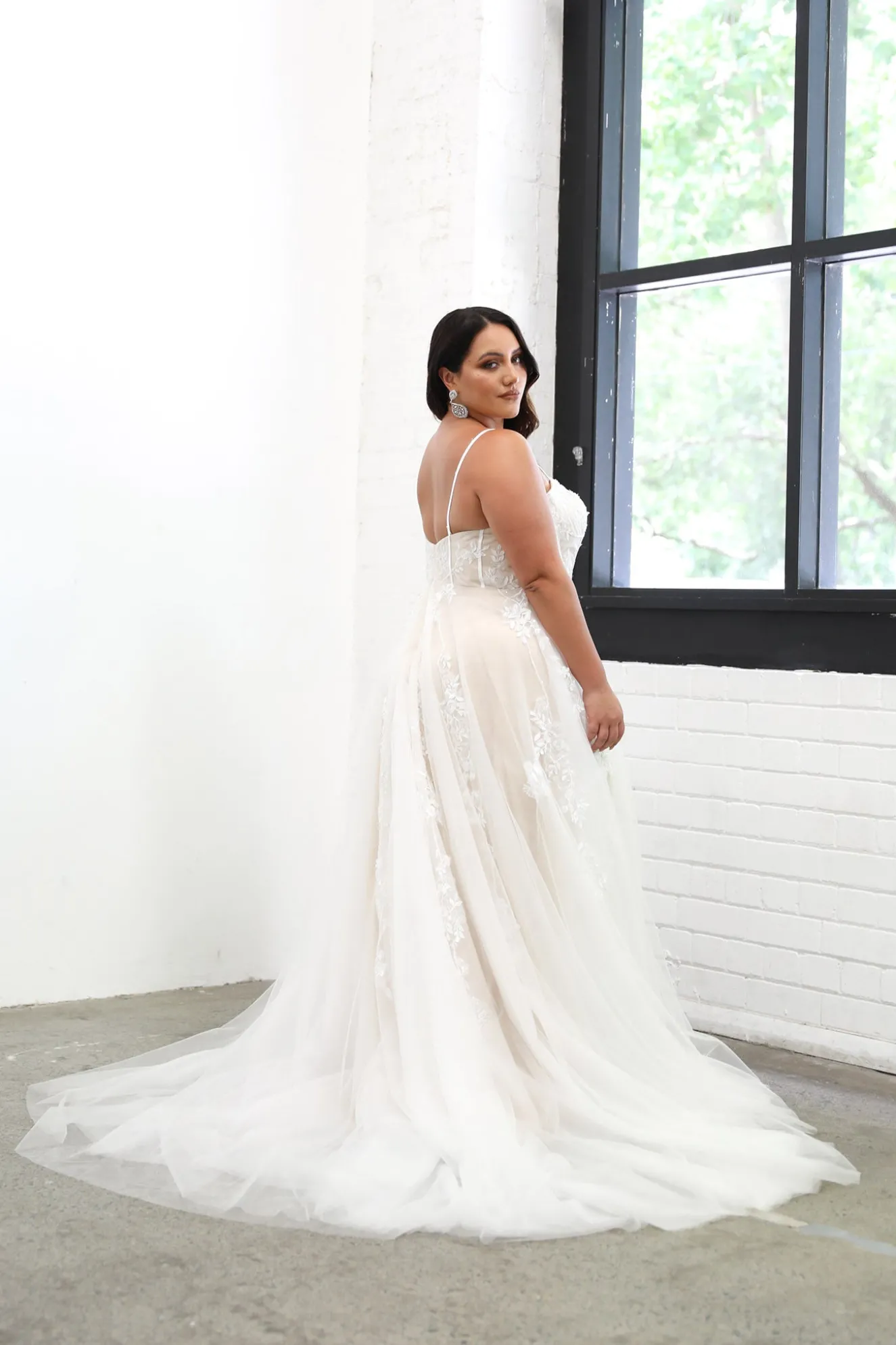ANISSA Gown in Ivory/Champagne