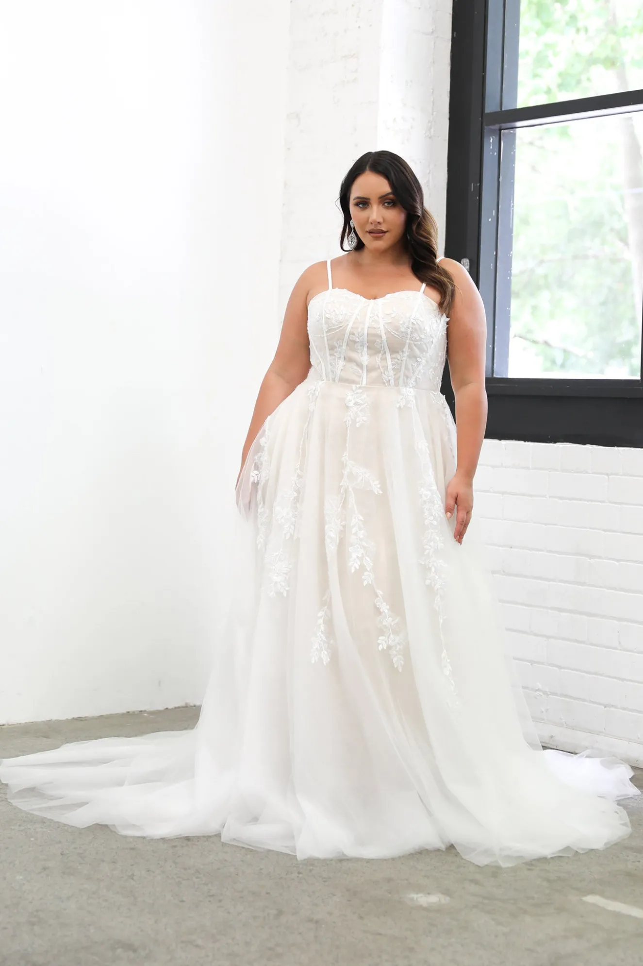 ANISSA Gown in Ivory/Champagne