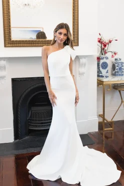 FRANCIE One Shoulder Crepe Gown - Ivory