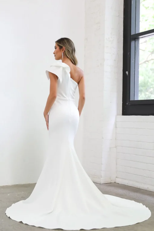 FRANCIE One Shoulder Crepe Gown - Ivory