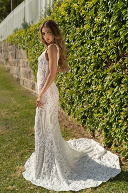 Kalani Pattern Sequin Gown - White/Nude
