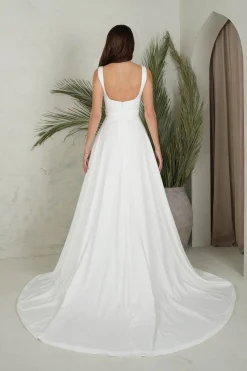 SOPHIA Gown in Ivory